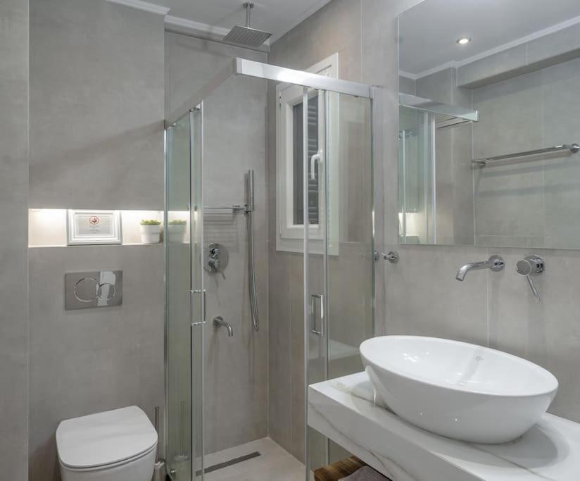 Modernised Athenian Apartment /W 2Br & 2Ba 외부 사진